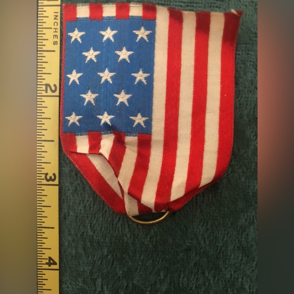 Antique Silk 13 Star American Flag Badge - Picture 1 of 4